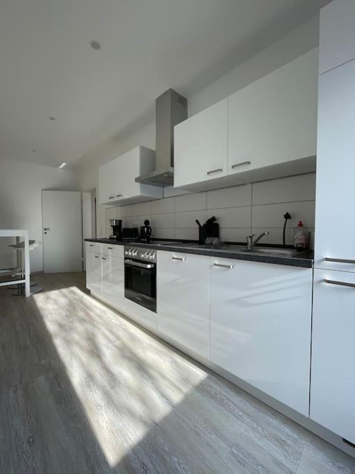 Apartment #modernes Wohnen Im Historischen Altbau 3 Og Links